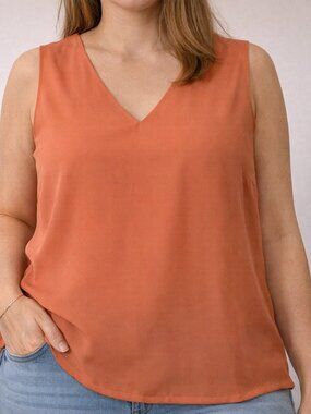 Suzy Shier Orange Sleeveless Blouse Medium Chiffon Tank Top V Neck Work Office